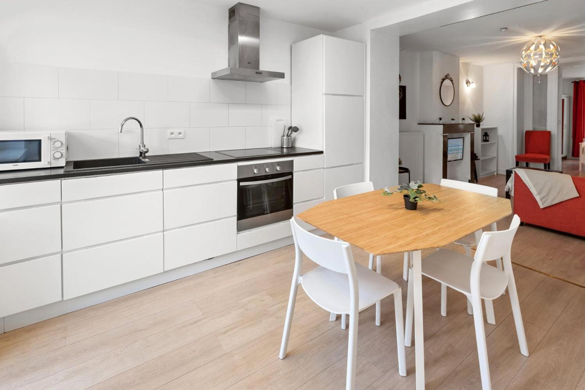 Apartment In Brussels, Lantsheere By Homenhancement Sa Ngoại thất bức ảnh