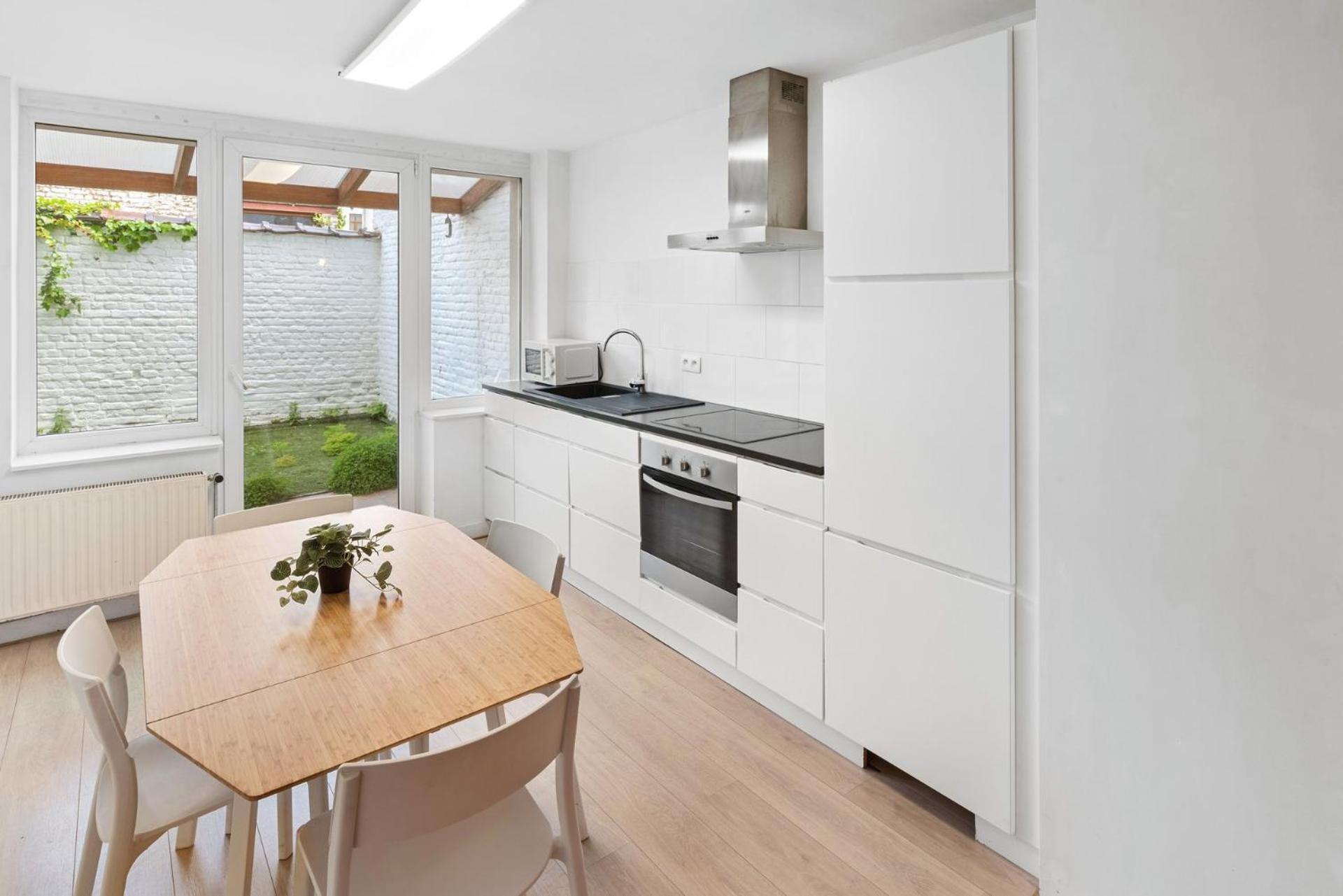 Apartment In Brussels, Lantsheere By Homenhancement Sa Ngoại thất bức ảnh