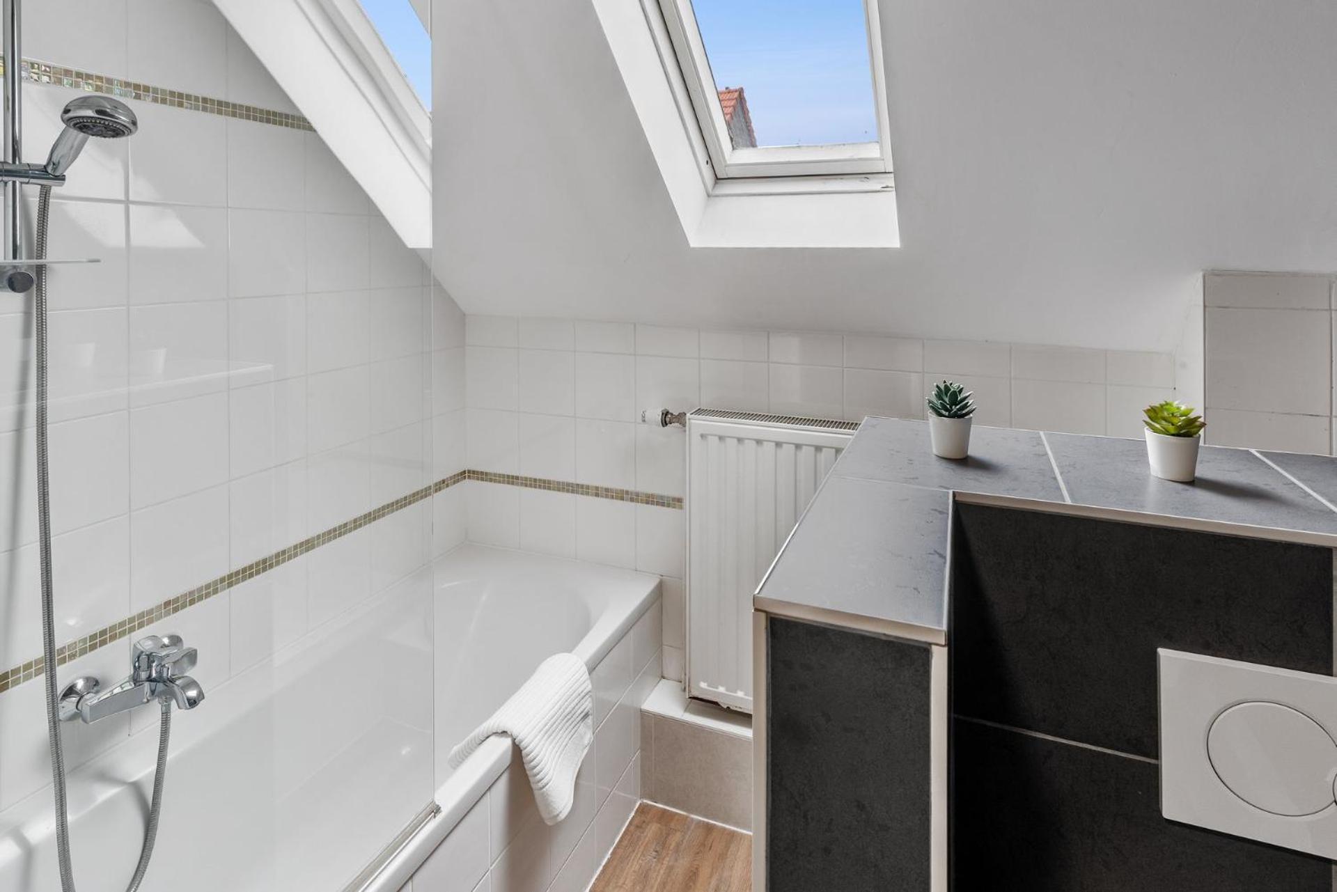 Apartment In Brussels, Lantsheere By Homenhancement Sa Ngoại thất bức ảnh
